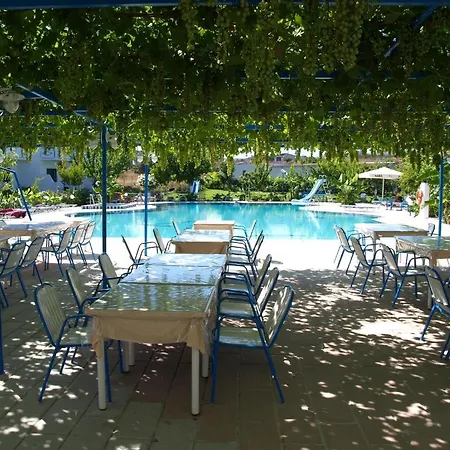Garden 3*