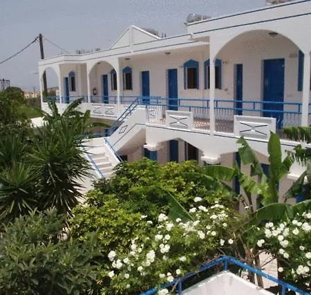 Отель Garden 3*