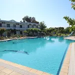 Garden מלון 3*